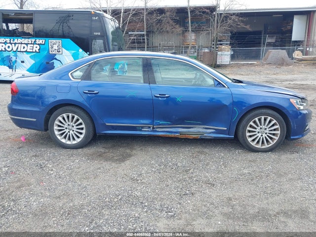 44668802 :رقم المزاد ، 1VWBT7A3XHC036187 vin ، 2017 Volkswagen Passat 1.8t Se مزاد بيع