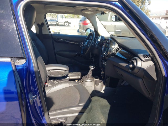 Mini Hardtop Cooper 2019 WMWXU1C51K2F81998 Image 5