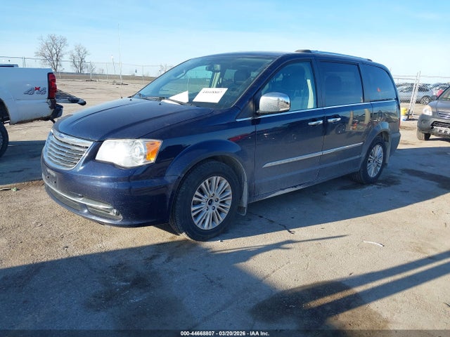 2015 CHRYSLER TOWN & COUNTRY 2C4RC1GGXFR708441 Photo 1