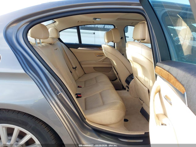 2011 BMW 535I WBAFU7C59BC869824 Photo 7