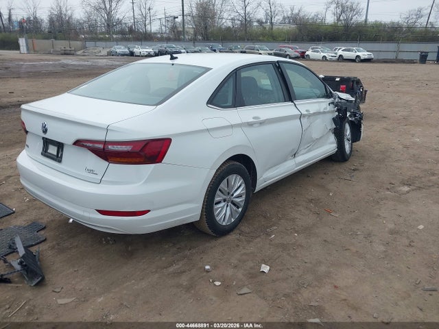 Продаж на аукціоні авто 2019 Volkswagen Jetta 1.4t R-line/1.4t S/1.4t Se, vin: 3VWC57BU7KM073810, номер лоту: 44668891