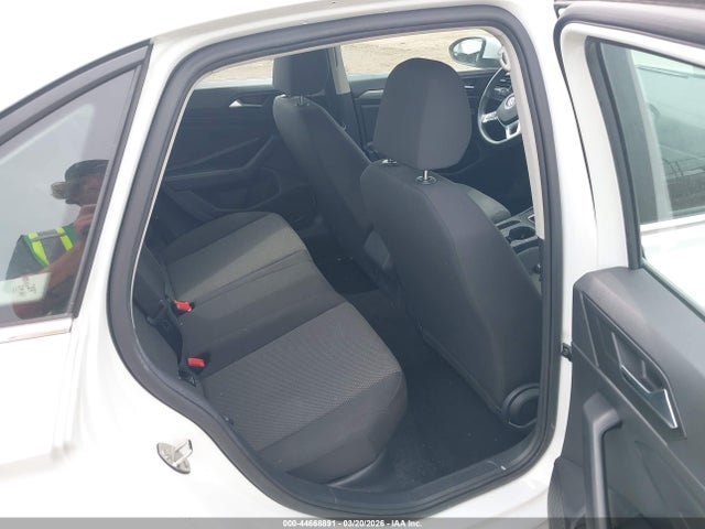Продаж на аукціоні авто 2019 Volkswagen Jetta 1.4t R-line/1.4t S/1.4t Se, vin: 3VWC57BU7KM073810, номер лоту: 44668891