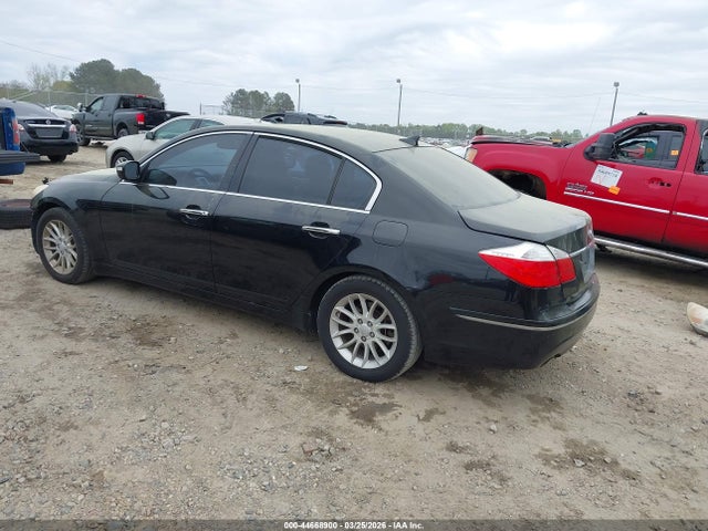 2011 HYUNDAI GENESIS KMHGC4DE8BU117058 Photo 2