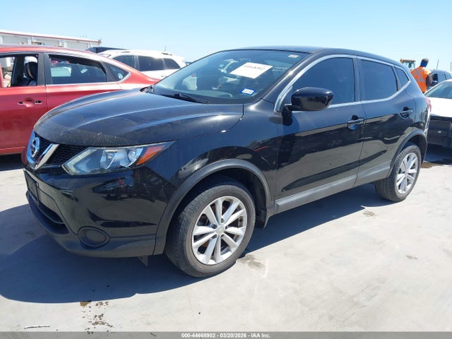 2017 NISSAN ROGUE SPORT JN1BJ1CP6HW022200 Photo 1