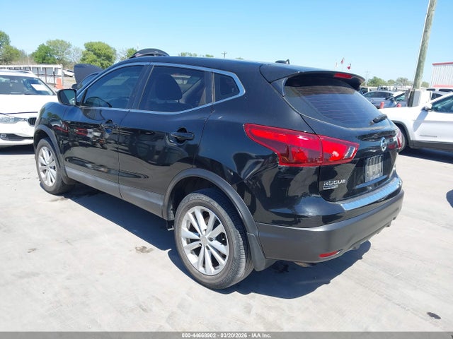 2017 NISSAN ROGUE SPORT JN1BJ1CP6HW022200 Photo 2
