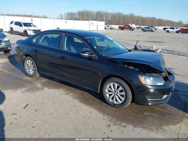 44668906 :رقم المزاد ، 1VWAP7A32DC126430 vin ، 2013 Volkswagen Passat S مزاد بيع