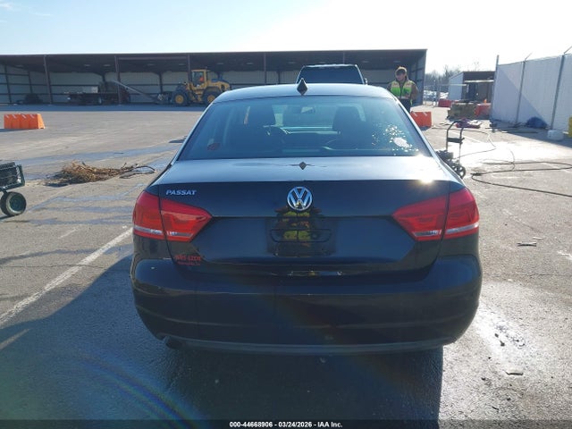 44668906 :رقم المزاد ، 1VWAP7A32DC126430 vin ، 2013 Volkswagen Passat S مزاد بيع