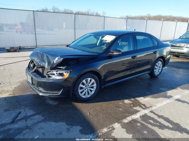 44668906 :رقم المزاد ، 1VWAP7A32DC126430 vin ، 2013 Volkswagen Passat S مزاد بيع