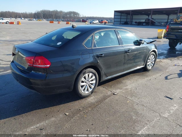 44668906 :رقم المزاد ، 1VWAP7A32DC126430 vin ، 2013 Volkswagen Passat S مزاد بيع