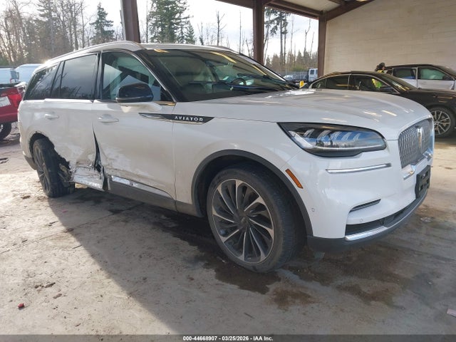 2023 LINCOLN AVIATOR 5LM5J7XC2PGL13038