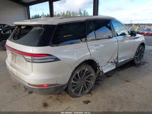 2023 LINCOLN AVIATOR 5LM5J7XC2PGL13038 Photo 3