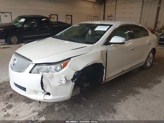 2010 Buick Lacrosse Cx მანქანა იყიდება აუქციონზე, vin: 1G4GB5GG1AF284581, აუქციონის ნომერი: 44668911