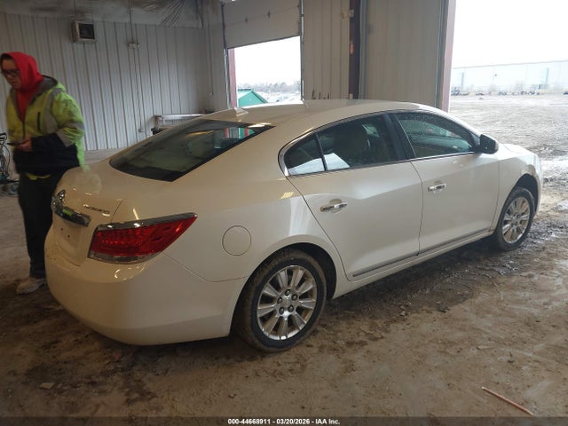 2010 Buick Lacrosse Cx მანქანა იყიდება აუქციონზე, vin: 1G4GB5GG1AF284581, აუქციონის ნომერი: 44668911