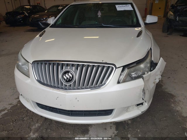 2010 Buick Lacrosse Cx მანქანა იყიდება აუქციონზე, vin: 1G4GB5GG1AF284581, აუქციონის ნომერი: 44668911
