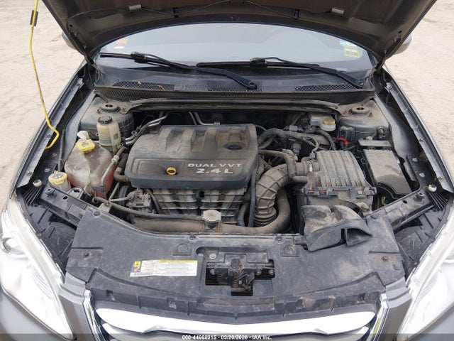 44668915 :رقم المزاد ، 1C3CCBBB8CN107565 vin ، 2012 Chrysler 200 Touring مزاد بيع