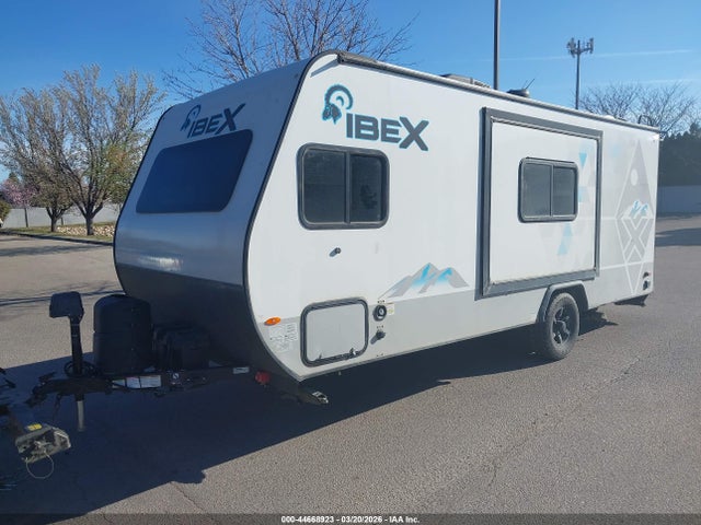 4X4TBXU10MR130908 Ibex By Forest River M-19qbs
