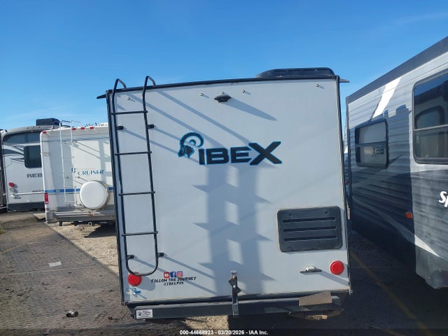 4X4TBXU10MR130908 Ibex By Forest River M-19qbs