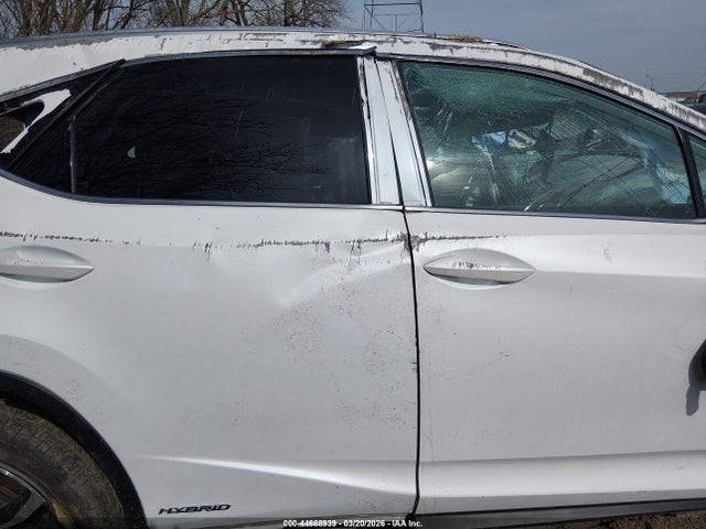 44668939 :رقم المزاد ، 2T2BGMCA8JC028812 vin ، 2018 Lexus Rx 450h مزاد بيع