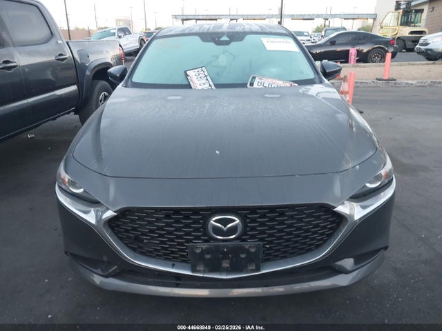 3MZBPADL7KM112564 Mazda Mazda3 Preferred Package