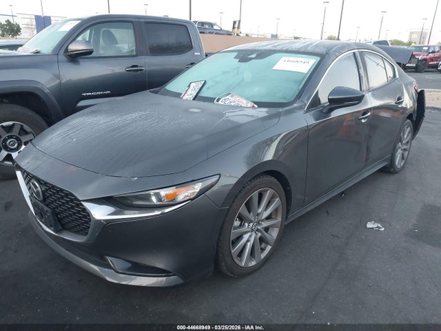 3MZBPADL7KM112564 Mazda Mazda3 Preferred Package