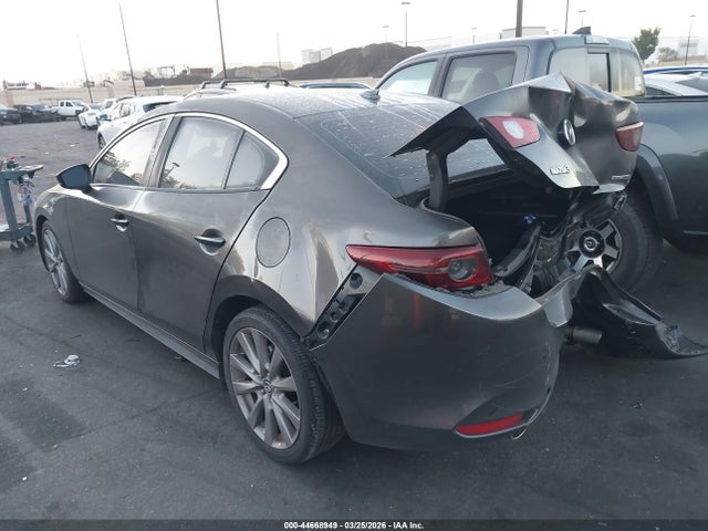 3MZBPADL7KM112564 Mazda Mazda3 Preferred Package