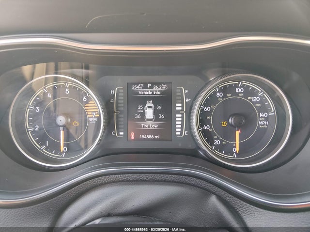 1C4PJLCBXKD248665 Jeep Cherokee Latitude Fwd