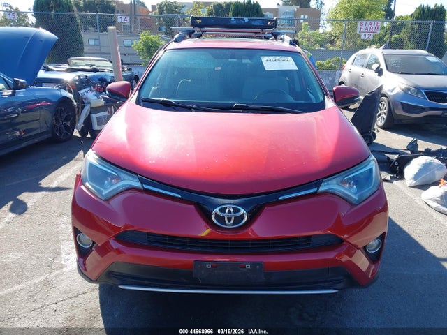 2T3WFREV1GW281541 Toyota Rav4 Xle