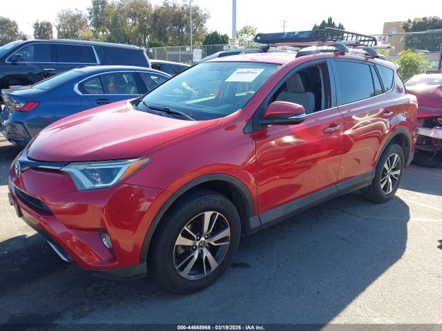 2T3WFREV1GW281541 Toyota Rav4 Xle