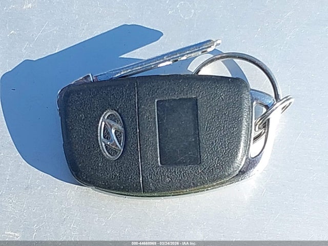 5NPE24AF7GH359899 Hyundai SONATA SE