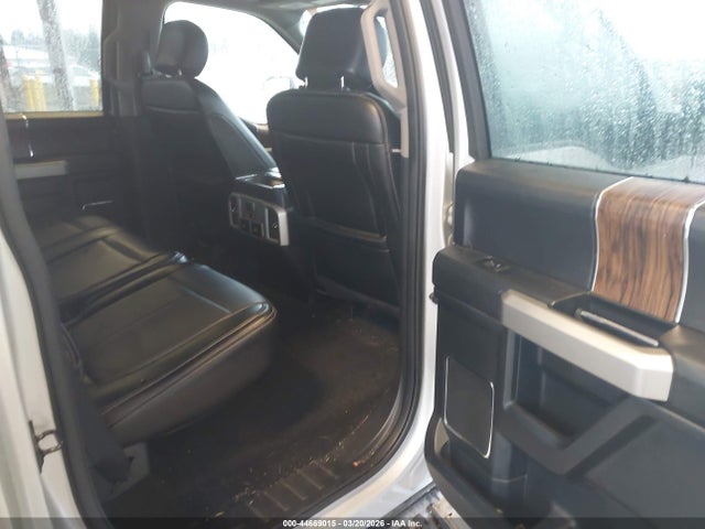 1FTFW1EG3JKC27208 Ford F-150 Lariat