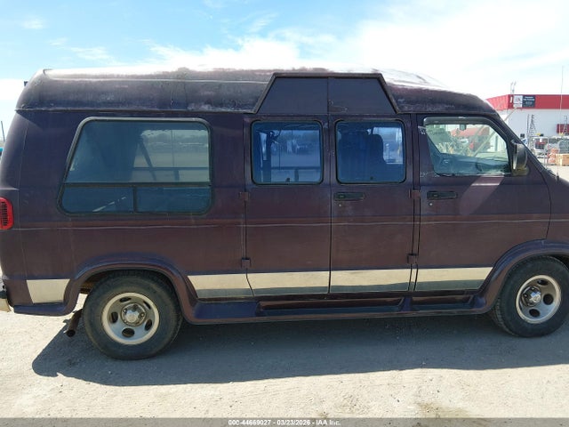Продажа на аукционе авто 2000 Dodge Ram Van 1500 Conversion, vin: 2B6HB11ZXYK140801, номер лота: 44669027