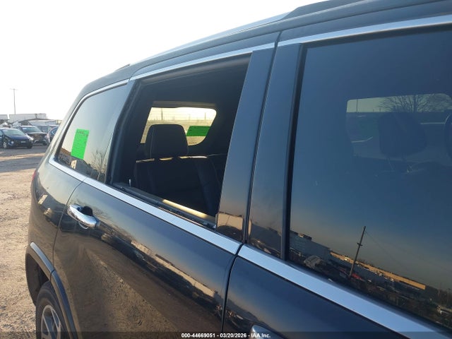 Продажа на аукционе авто 2019 Jeep Grand Cherokee Overland 4x4, vin: 1C4RJFCG3KC589823, номер лота: 44669051