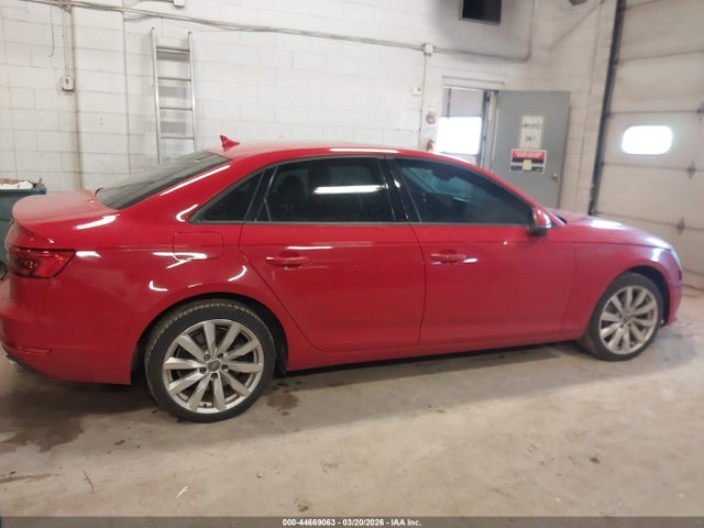 2017 Audi A4 2.0t Premium მანქანა იყიდება აუქციონზე, vin: WAUANAF48HN014696, აუქციონის ნომერი: 44669063