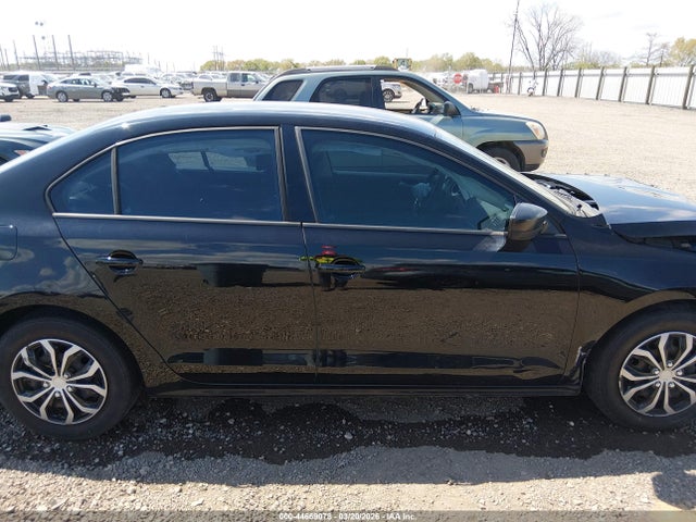 44669078 :رقم المزاد ، 3VW267AJ7GM217718 vin ، 2016 Volkswagen Jetta 1.4t S مزاد بيع