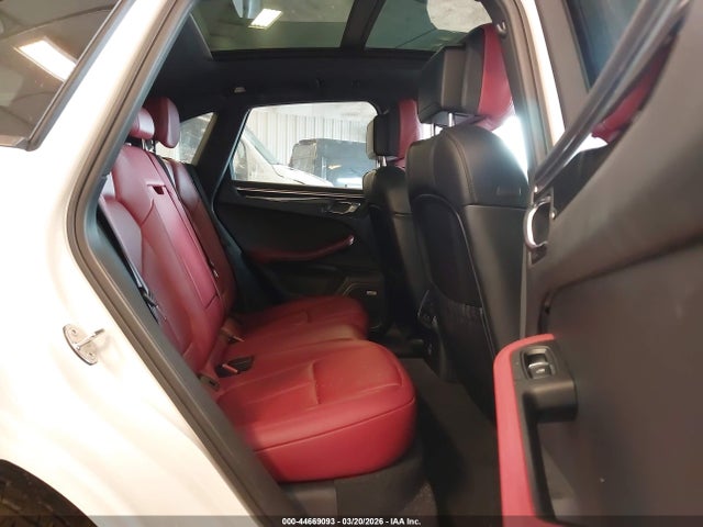 Porsche Macan T 2023 WP1AA2A5XPLB05160 Image 8