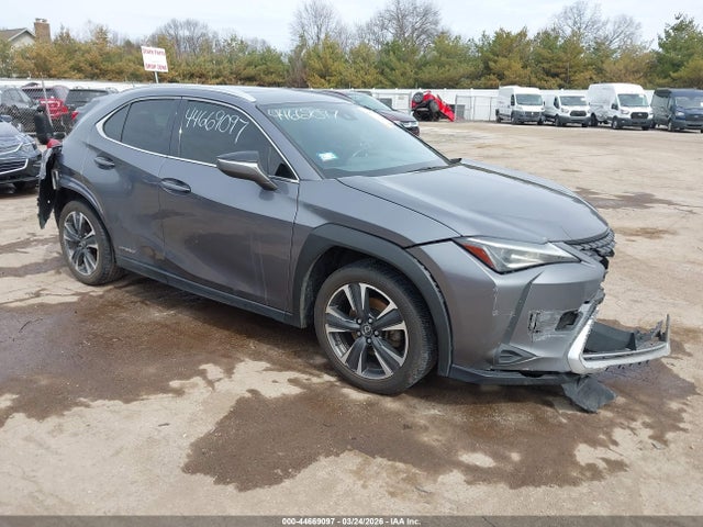 44669097 :رقم المزاد ، JTHU9JBH4K2004915 vin ، 2019 Lexus Ux 250h مزاد بيع