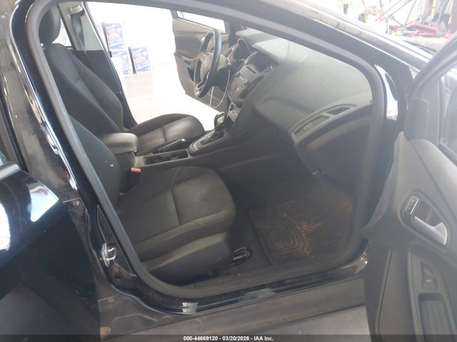 2016 FORD FOCUS 1FADP3F20GL253714 Photo 4