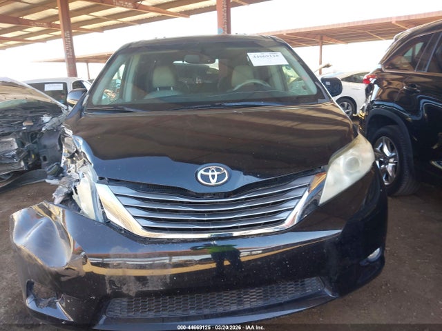 Aukcja sprzedaży 2011 Toyota Sienna Xle, vin: 5TDDK3DC1BS024387, numer aukcji: 44669125