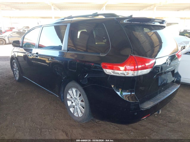Aukcja sprzedaży 2011 Toyota Sienna Xle, vin: 5TDDK3DC1BS024387, numer aukcji: 44669125