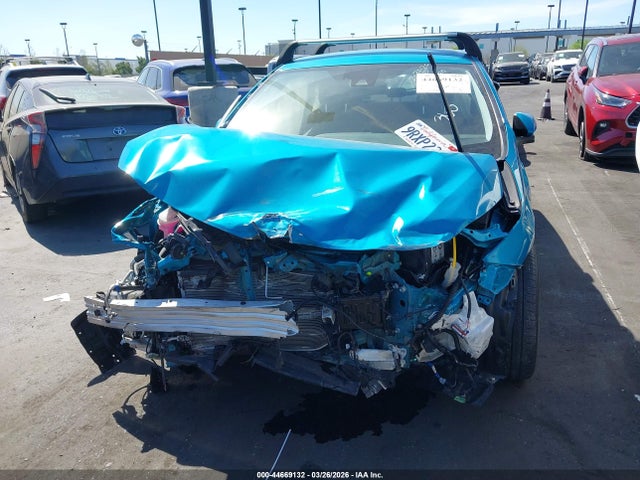 JTDKAMFP8M3168880 Toyota Prius Prime Xle
