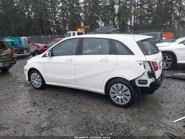 2016 Mercedes-benz B 250e მანქანა იყიდება აუქციონზე, vin: WDDVP9AB2GJ009797, აუქციონის ნომერი: 44669135