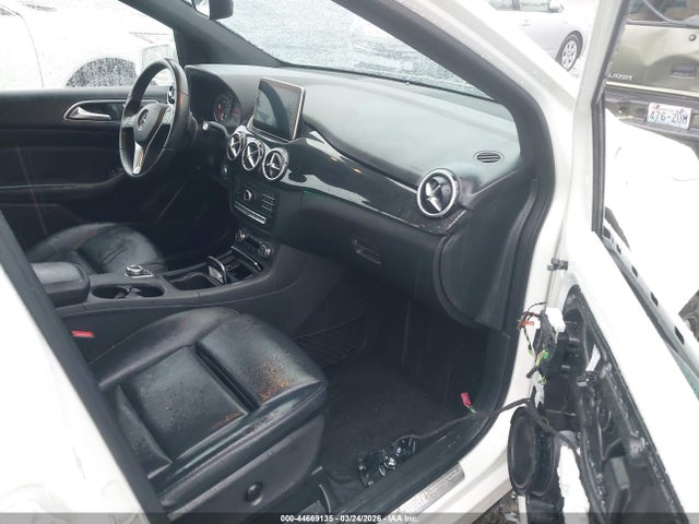 2016 Mercedes-benz B 250e მანქანა იყიდება აუქციონზე, vin: WDDVP9AB2GJ009797, აუქციონის ნომერი: 44669135