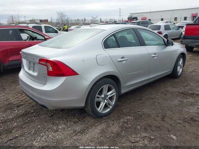 2014 VOLVO S60 YV1612FH7E2276584 Photo 3