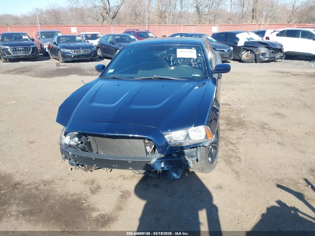 2011 Dodge Charger მანქანა იყიდება აუქციონზე, vin: 2B3CL3CGXBH567430, აუქციონის ნომერი: 44669146