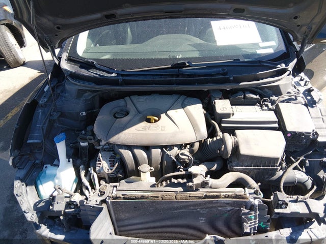 KMHD35LH6GU305086 Hyundai ELANTRA GT