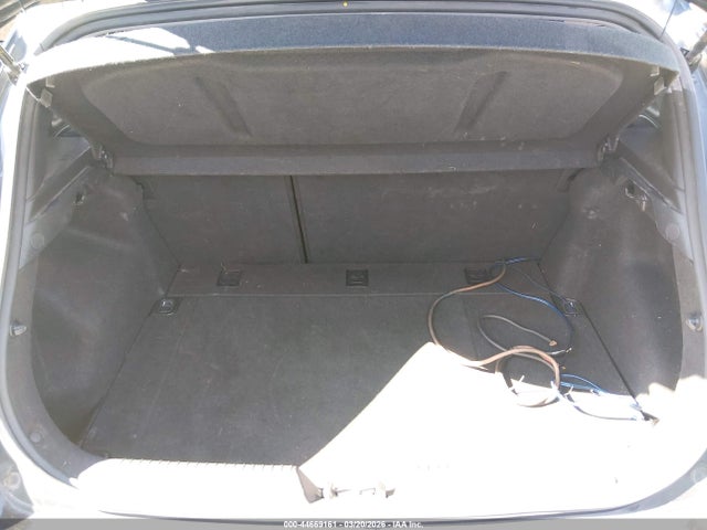KMHD35LH6GU305086 Hyundai ELANTRA GT
