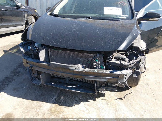 KMHD35LH6GU305086 Hyundai ELANTRA GT