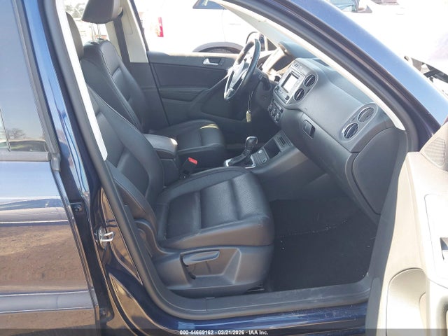 44669162 :رقم المزاد ، WVGAV7AX9GW617183 vin ، 2016 Volkswagen Tiguan S مزاد بيع