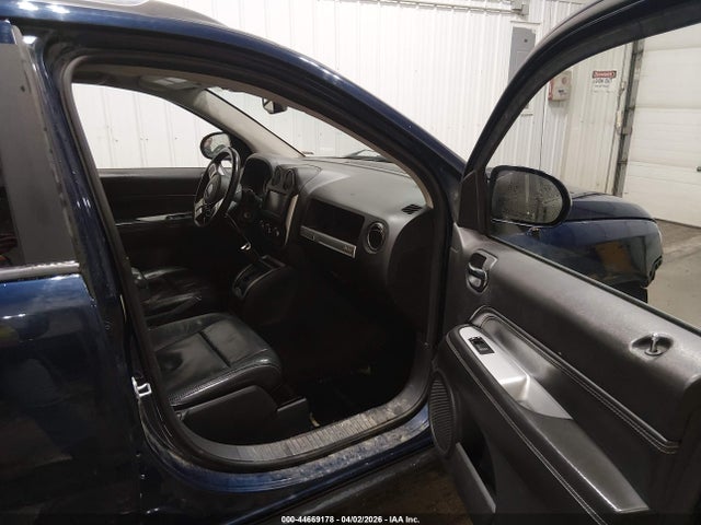 1C4NJDEBXFD105733 Jeep Compass High Altitude Edition