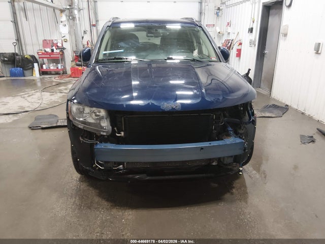 1C4NJDEBXFD105733 Jeep Compass High Altitude Edition